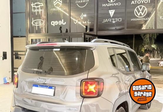 Autos - Chrysler JEEP RENEGADE LONGITUDE 2018 Nafta 92600Km - En Venta