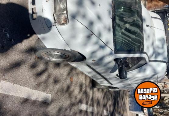 Utilitarios - Volkswagen Caddy 1.9 diesel 1999 Diesel 111111Km - En Venta