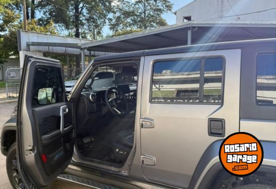 Camionetas - Baic BJ40 Plus 2.0T 4WD AT 2025 Nafta 21000Km - En Venta