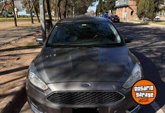 Autos - Ford Focus 2016 Nafta 158000Km - En Venta