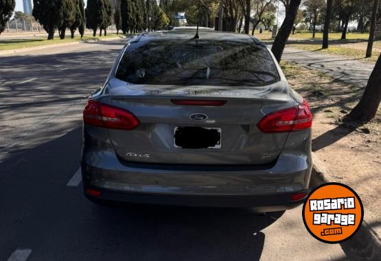 Autos - Ford Focus 2016 Nafta 158000Km - En Venta