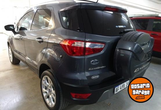 Autos - Ford Ecosport Titanium 2022 Nafta 68000Km - En Venta