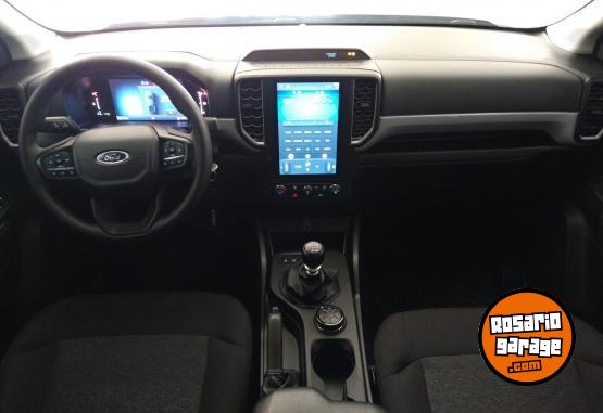 Camionetas - Ford Ranger DC XL 2.0L 2025 Nafta 21500Km - En Venta
