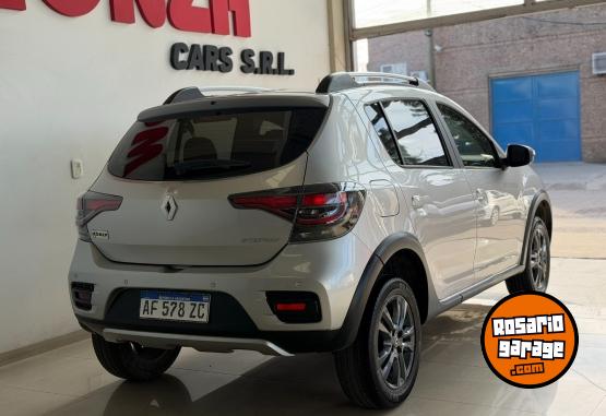 Autos - Renault Sandero Stepway Intense 2022 Nafta 73000Km - En Venta