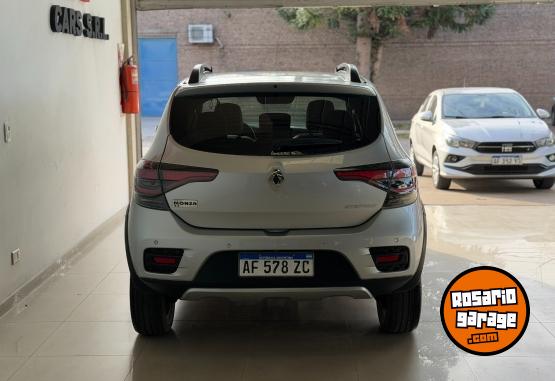 Autos - Renault Sandero Stepway Intense 2022 Nafta 73000Km - En Venta