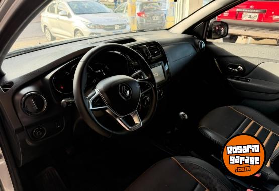 Autos - Renault Sandero Stepway Intense 2022 Nafta 73000Km - En Venta