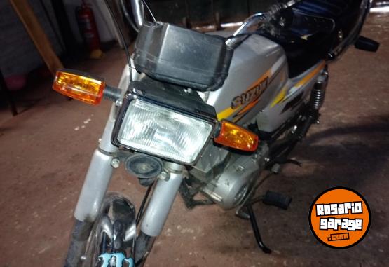Motos - Suzuki Suzuki Ax 100 2017 Nafta 360000Km - En Venta