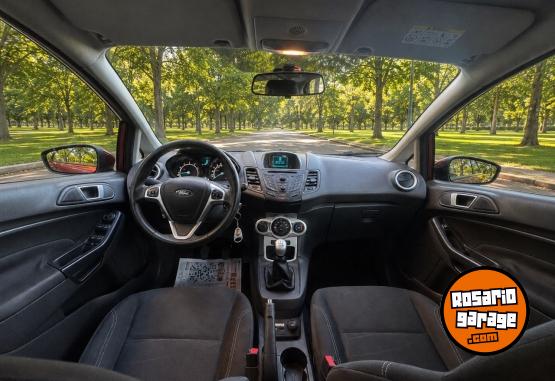 Autos - Ford Fiesta SE 2017 Nafta 80900Km - En Venta