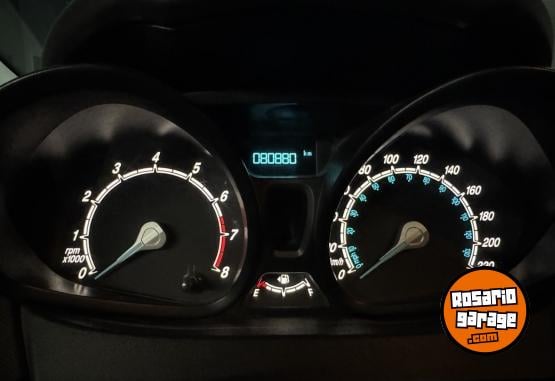 Autos - Ford Fiesta SE 2017 Nafta 80900Km - En Venta