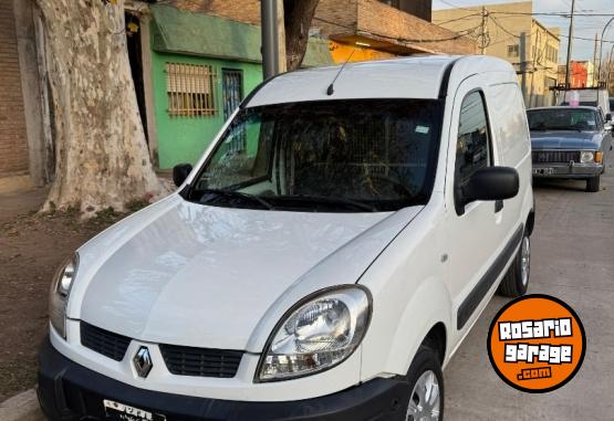 Utilitarios - Renault Kangoo 2013 Nafta 100000Km - En Venta