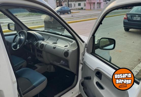 Utilitarios - Renault Kangoo 2013 Nafta 100000Km - En Venta