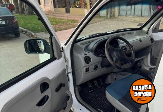 Utilitarios - Renault Kangoo 2013 Nafta 100000Km - En Venta