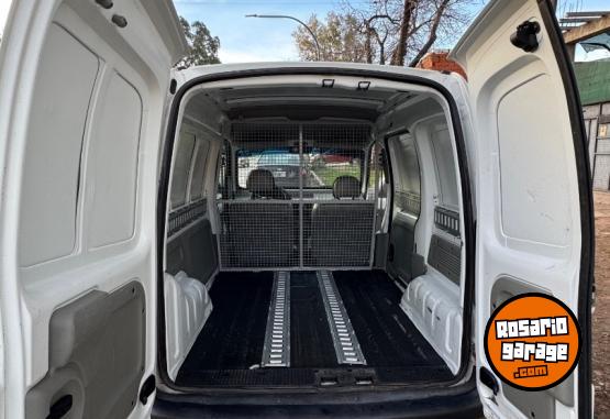 Utilitarios - Renault Kangoo 2013 Nafta 100000Km - En Venta