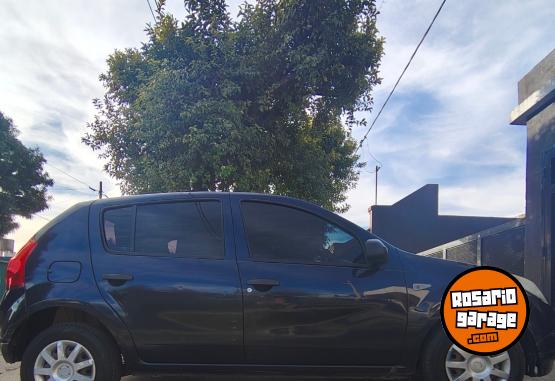 Autos - Renault Sandero 2010 Nafta 190000Km - En Venta
