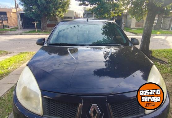 Autos - Renault Sandero 2010 Nafta 190000Km - En Venta