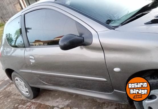 Autos - Peugeot 206 2002 Nafta 3Km - En Venta