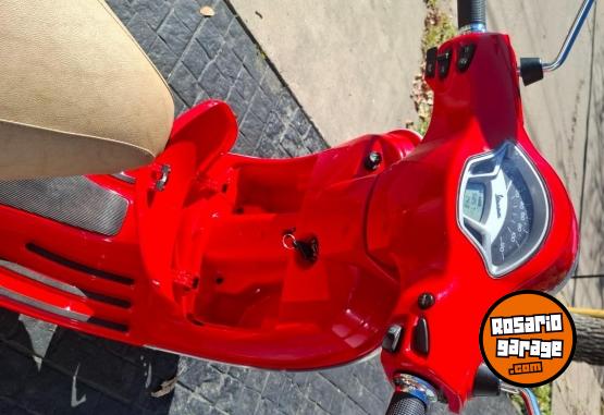 Motos - Vespa VLX 150CC 2020 Nafta 6000Km - En Venta