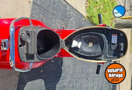 Motos - Vespa VLX 150CC 2020 Nafta 6000Km - En Venta