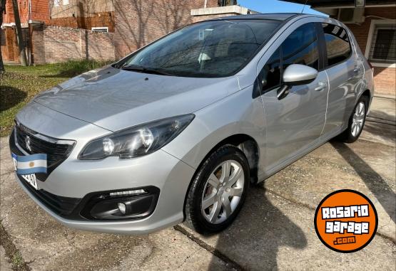 Autos - Peugeot 308 2017 Nafta 112000Km - En Venta