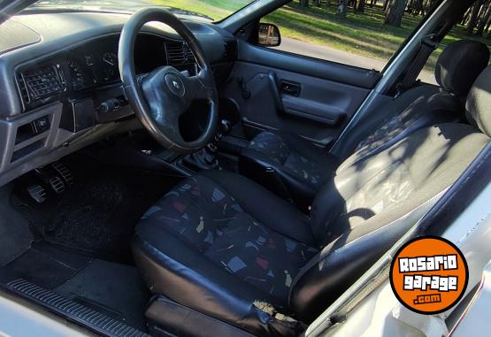 Autos - Renault 19 1997 GNC 111111Km - En Venta