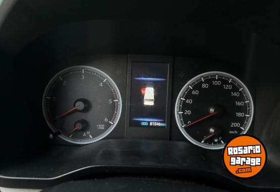 Utilitarios - Toyota L2H2 2023 Diesel 80000Km - En Venta