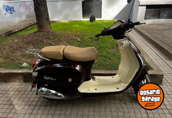 Motos - Motomel Strato Euro 150 2021 Nafta 12000Km - En Venta