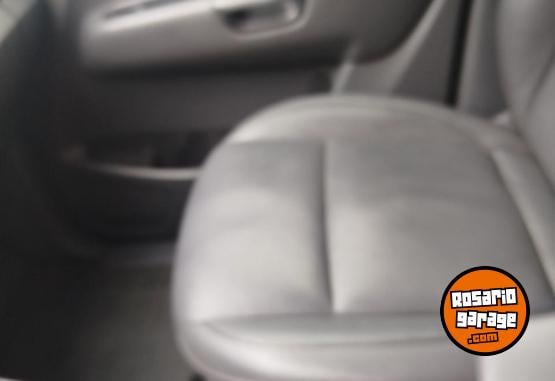 Camionetas - Volkswagen Vw amarok 2015 Diesel 145000Km - En Venta