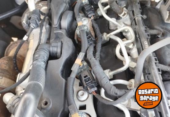 Camionetas - Volkswagen Vw amarok 2015 Diesel 145000Km - En Venta