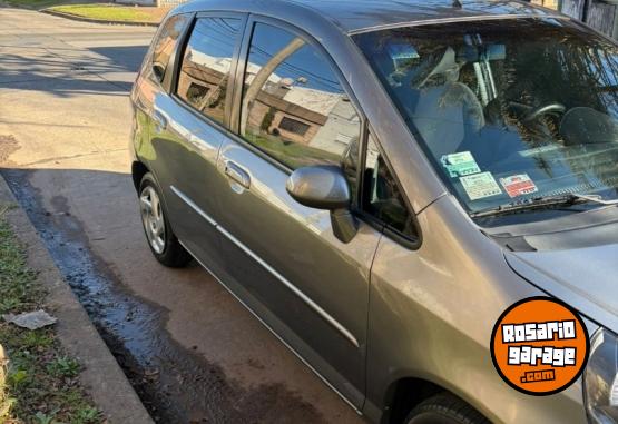 Autos - Honda fit 2006 Nafta 180000Km - En Venta