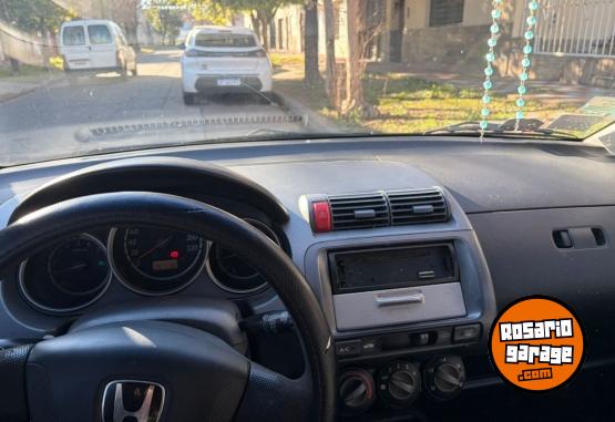 Autos - Honda fit 2006 Nafta 180000Km - En Venta