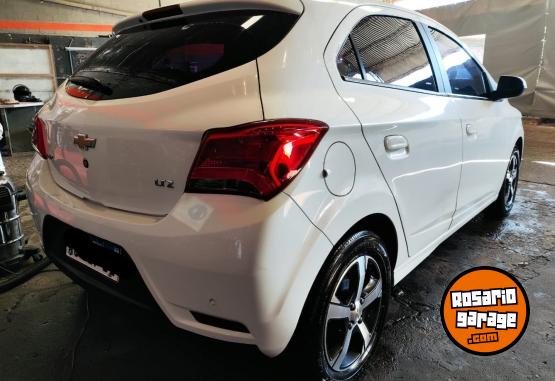 Autos - Chevrolet Onix 2017 Nafta 160000Km - En Venta
