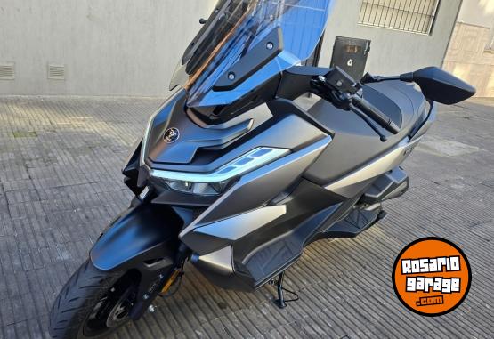 Motos - Voge SR3 2026 Nafta 1250Km - En Venta