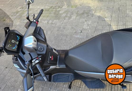 Motos - Voge SR3 2026 Nafta 1250Km - En Venta