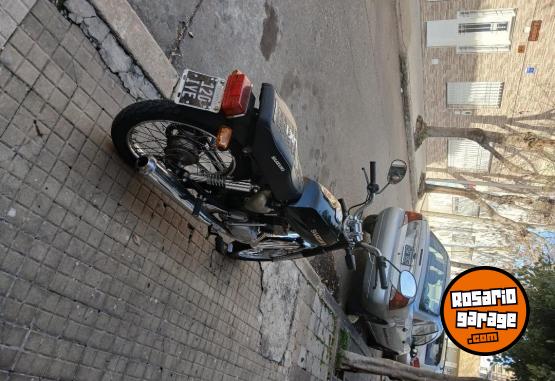 Motos - Suzuki Ax 100 2012 Nafta 999999Km - En Venta