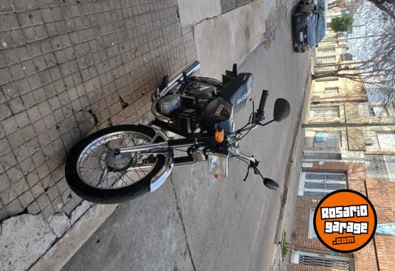 Motos - Suzuki Ax 100 2012 Nafta 999999Km - En Venta