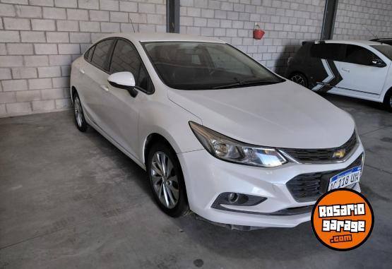 Autos - Chevrolet CRUZE LT 2017 Nafta 130000Km - En Venta