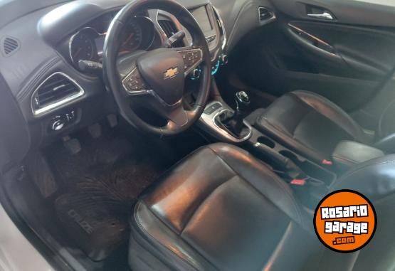 Autos - Chevrolet CRUZE LT 2017 Nafta 130000Km - En Venta