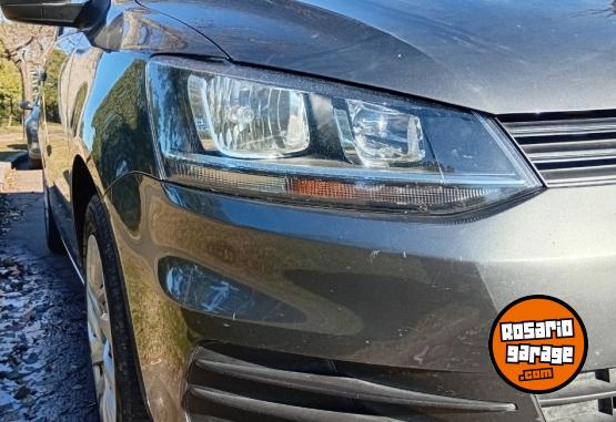 Autos - Volkswagen Surán Comfortline 1.6L 2016 Nafta 165000Km - En Venta