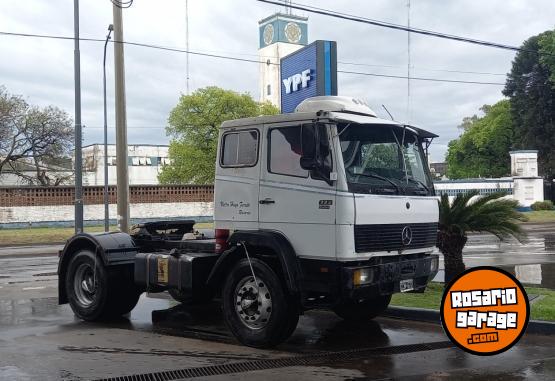 Camiones y Grúas - Mercedes 1722 tractor - En Venta