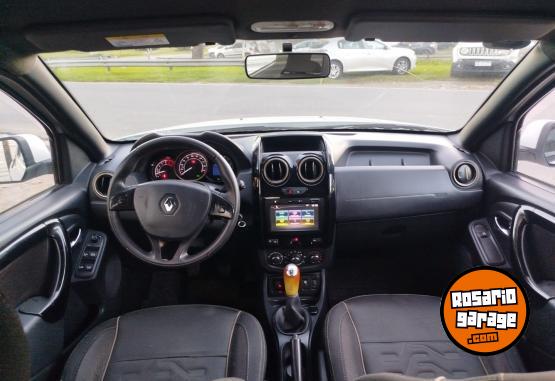 Autos - Renault DUSTER 2017 Nafta 105000Km - En Venta