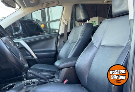 Camionetas - Toyota Rav VX 4x4 tope de gama 2017 Nafta 52000Km - En Venta