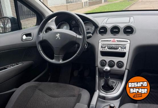 Autos - Peugeot 408 allure hdi navegador 2011 Diesel 142000Km - En Venta