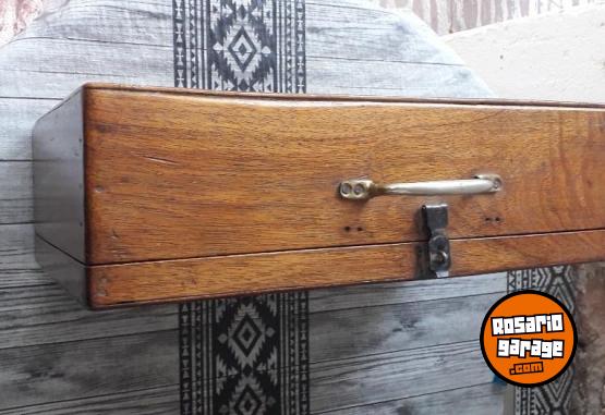 Otros - Vendo reel y cajón - En Venta