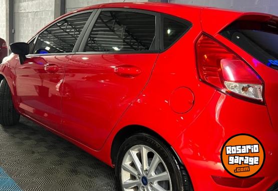 Autos - Ford Fiesta Kinetic 2018 Nafta 95000Km - En Venta