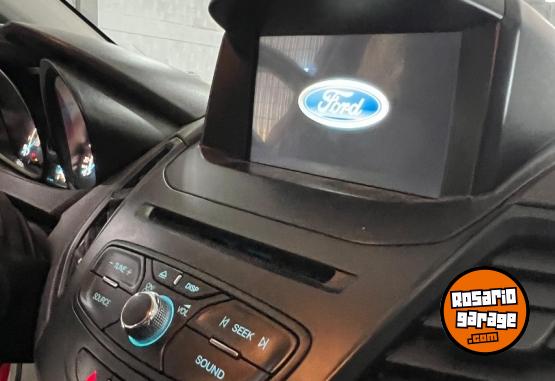 Autos - Ford Fiesta Kinetic 2018 Nafta 95000Km - En Venta