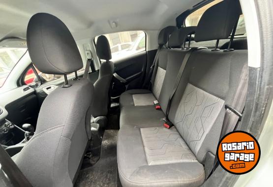 Autos - Peugeot 208 Allure 2016 Nafta 130000Km - En Venta