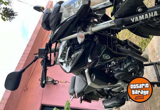 Motos - Yamaha Fz Fi 150 2023 Nafta 16400Km - En Venta