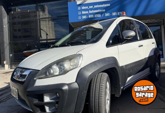 Autos - Fiat IDEA ADVENTURE 2011 Nafta - En Venta