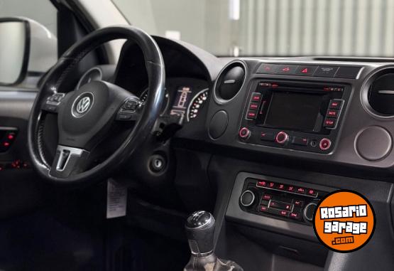 Camionetas - Volkswagen Highline 180cv 2015 Diesel 247000Km - En Venta