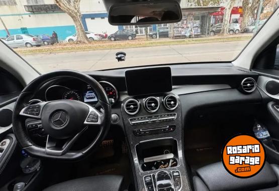 Autos - Mercedes Benz GLC 300 2016 Nafta 88000Km - En Venta